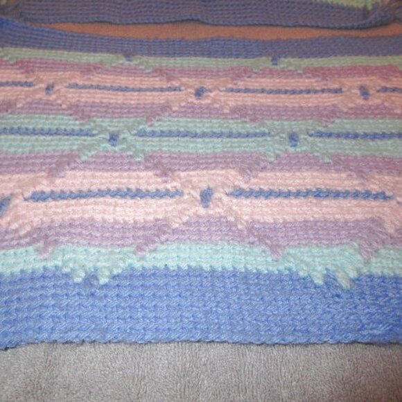 Vintage Hand Crochet 3D Knit Placemats Set Of 2 Table Topper Pastel Boho Hippie - Picture 4 of 7